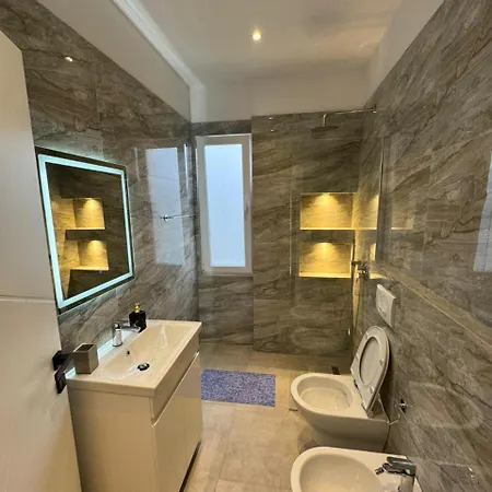 Apartamento D&e Cozy Tirana